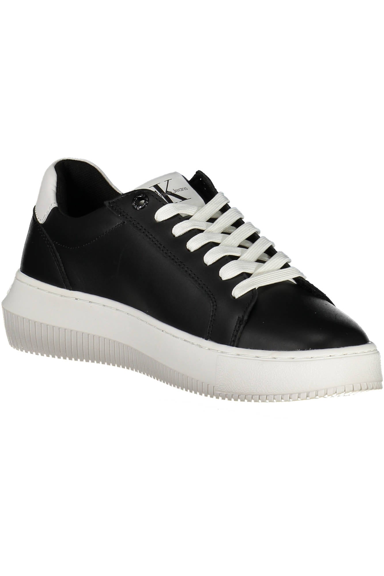 Black women's sport shoes