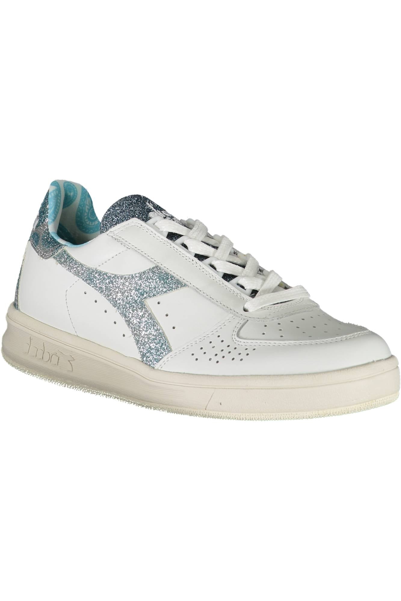 White women's sports shoes