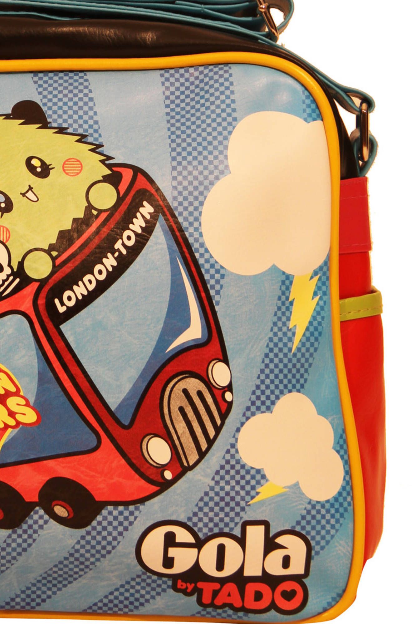 Throat shoulder woman light blue