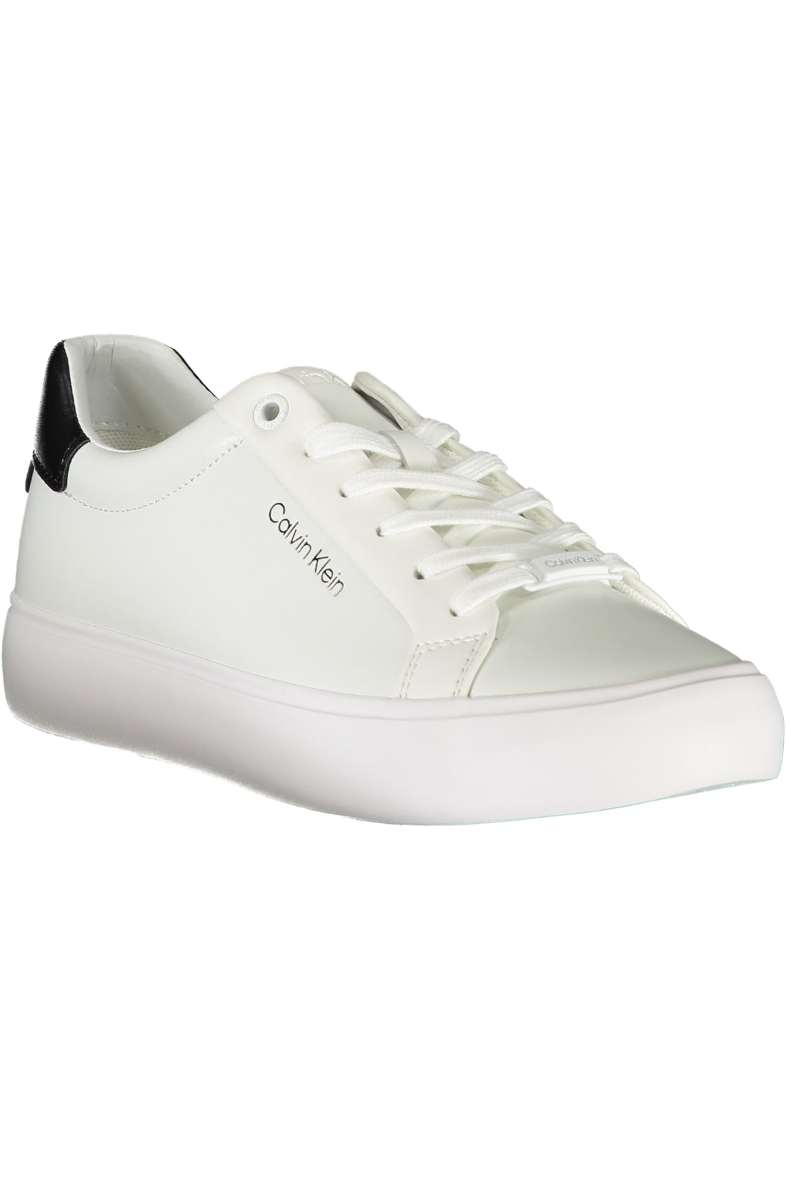 White women's sports shoes