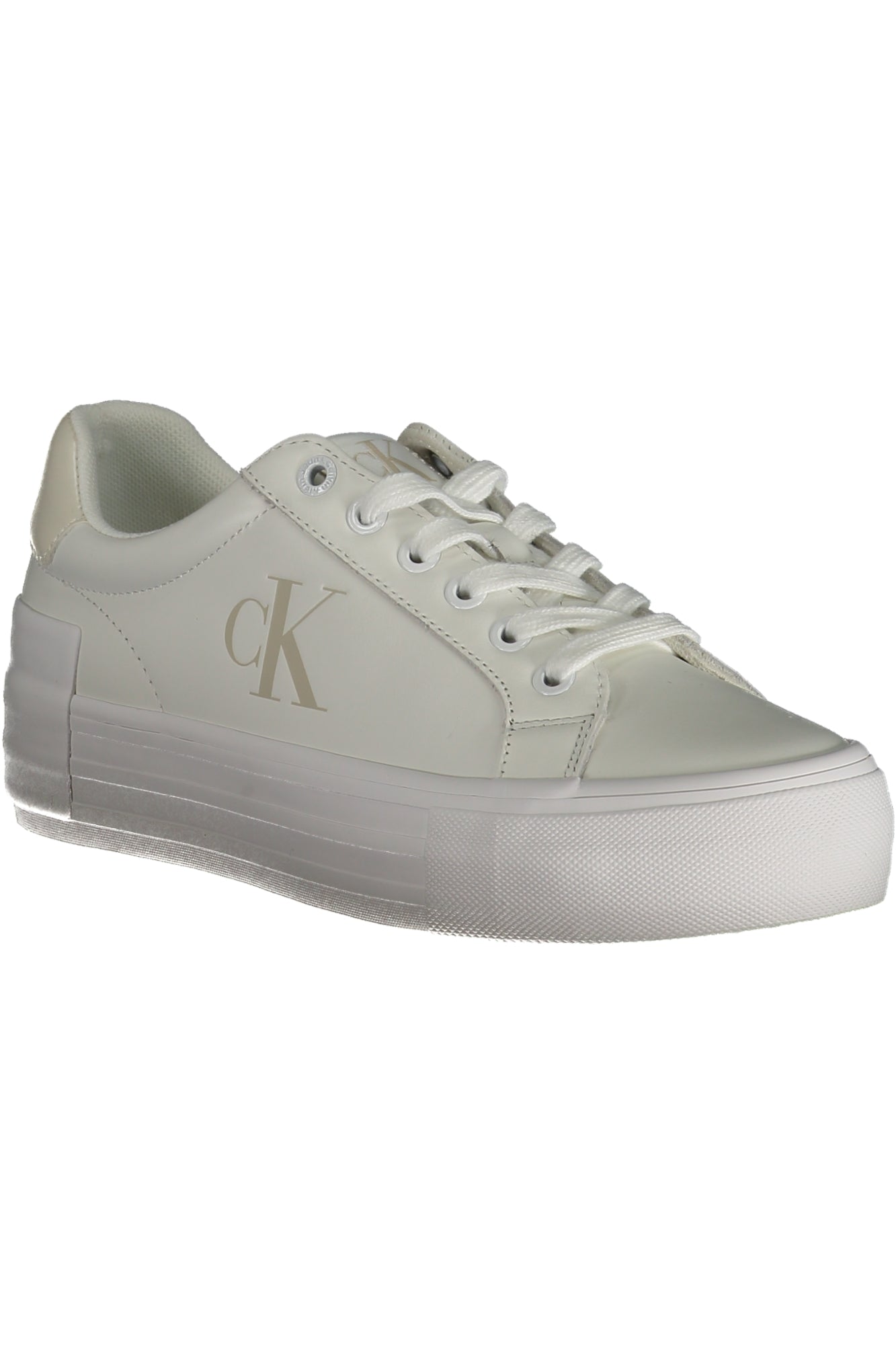 Women's sports footwear white