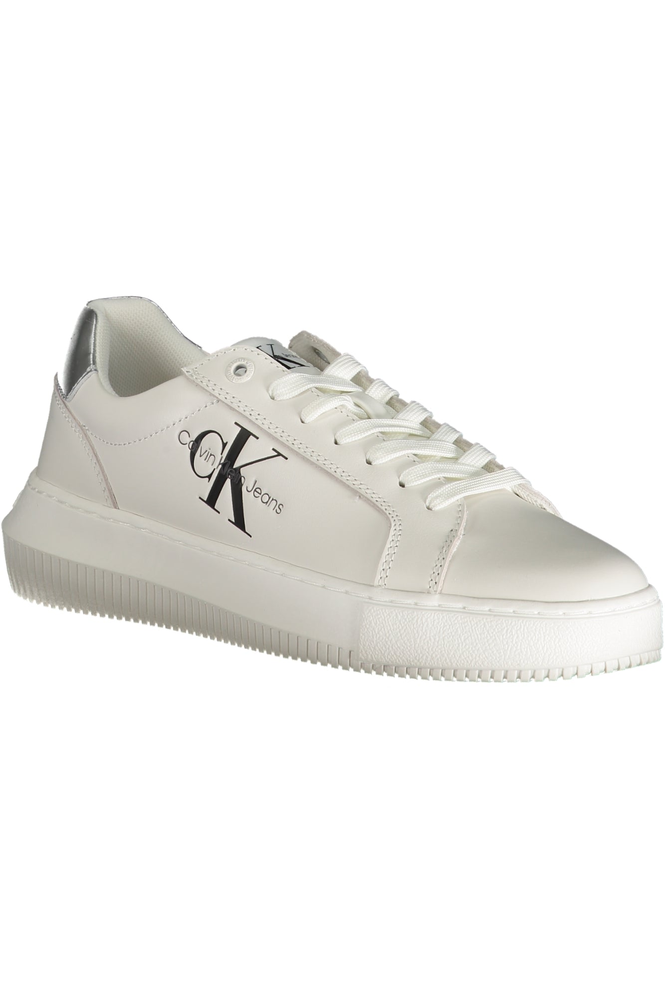 White women's sports shoes