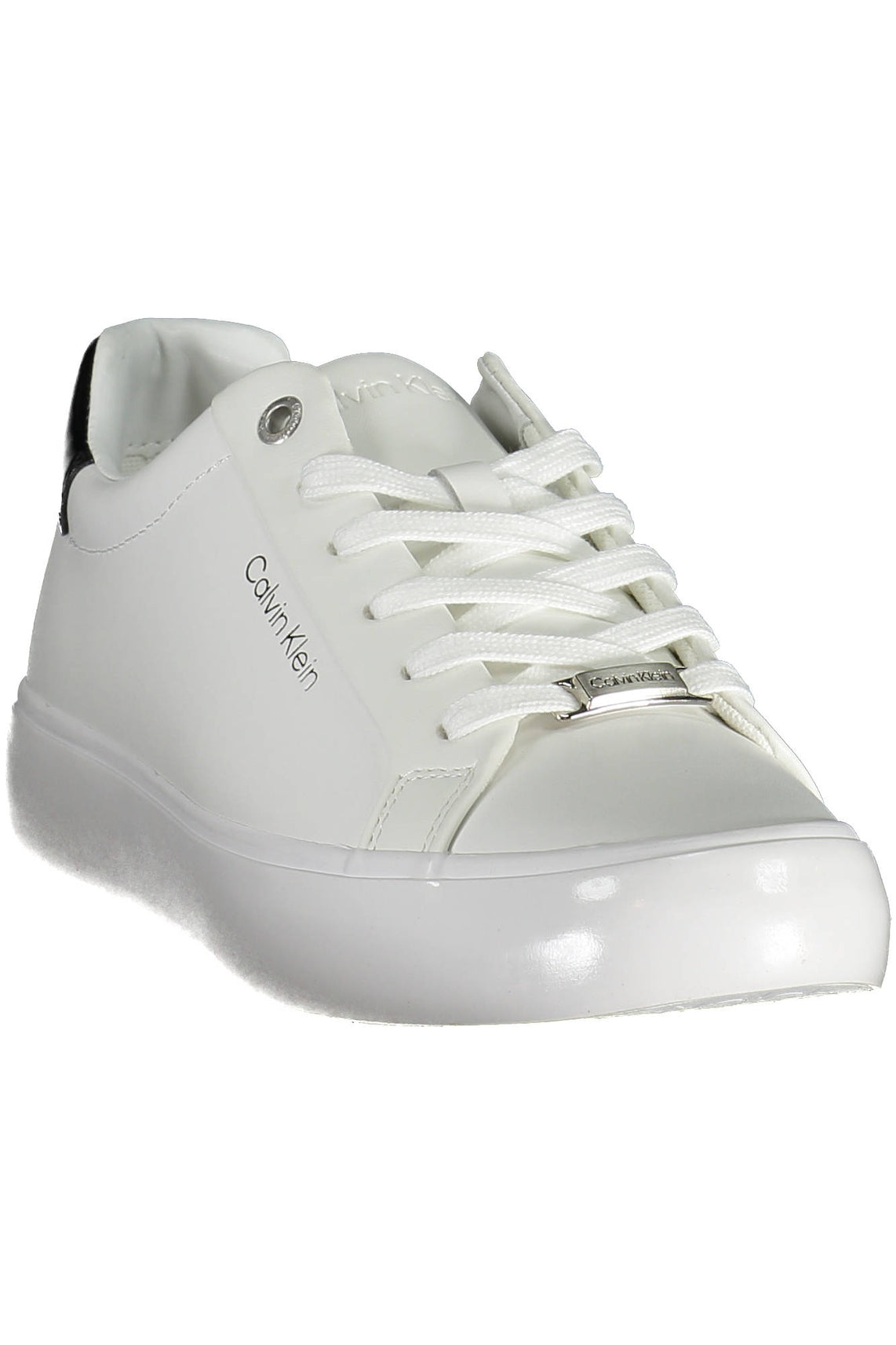 White women's sport shoes