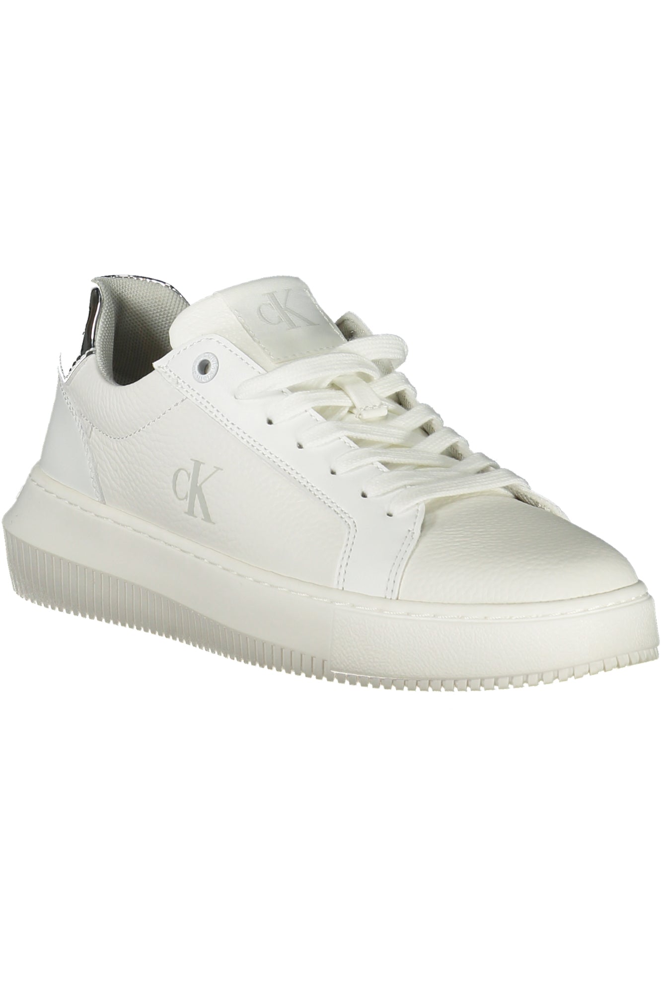 Women's sports footwear white