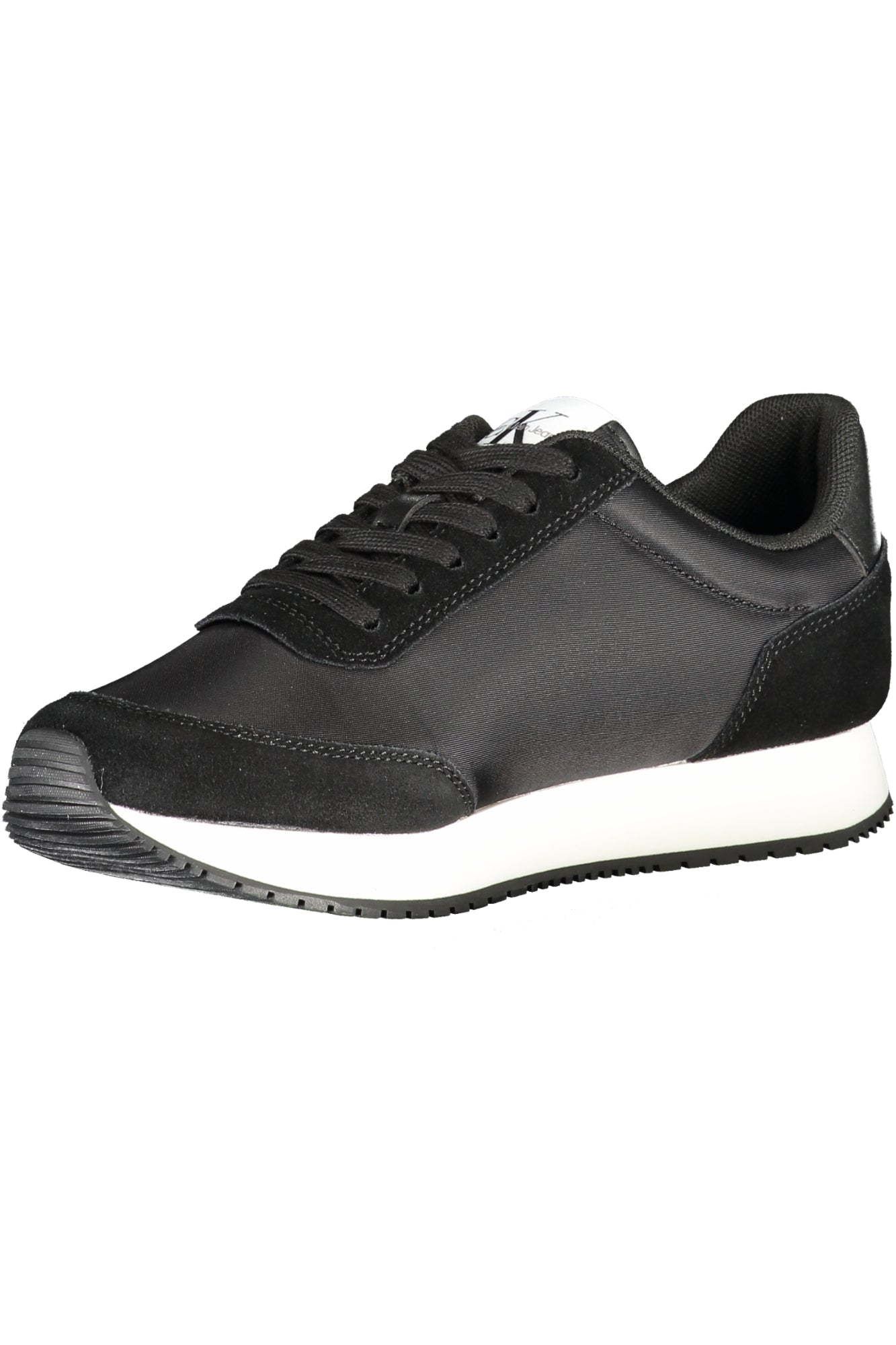 Black women's sports shoes
