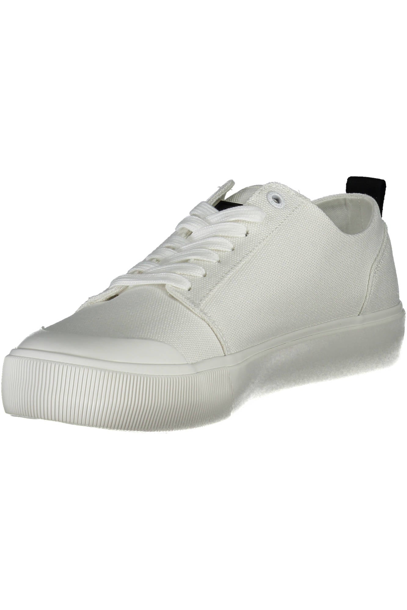 White man sportshoe