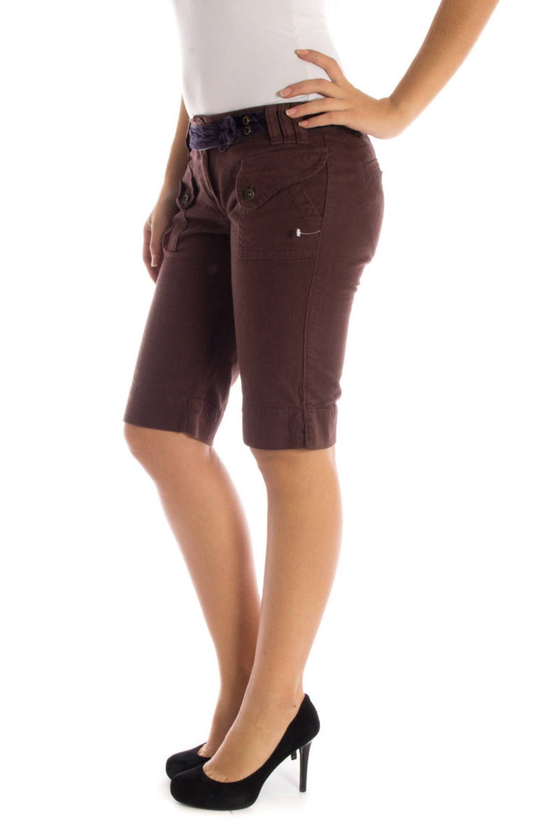 Brown woman bermuda trousers