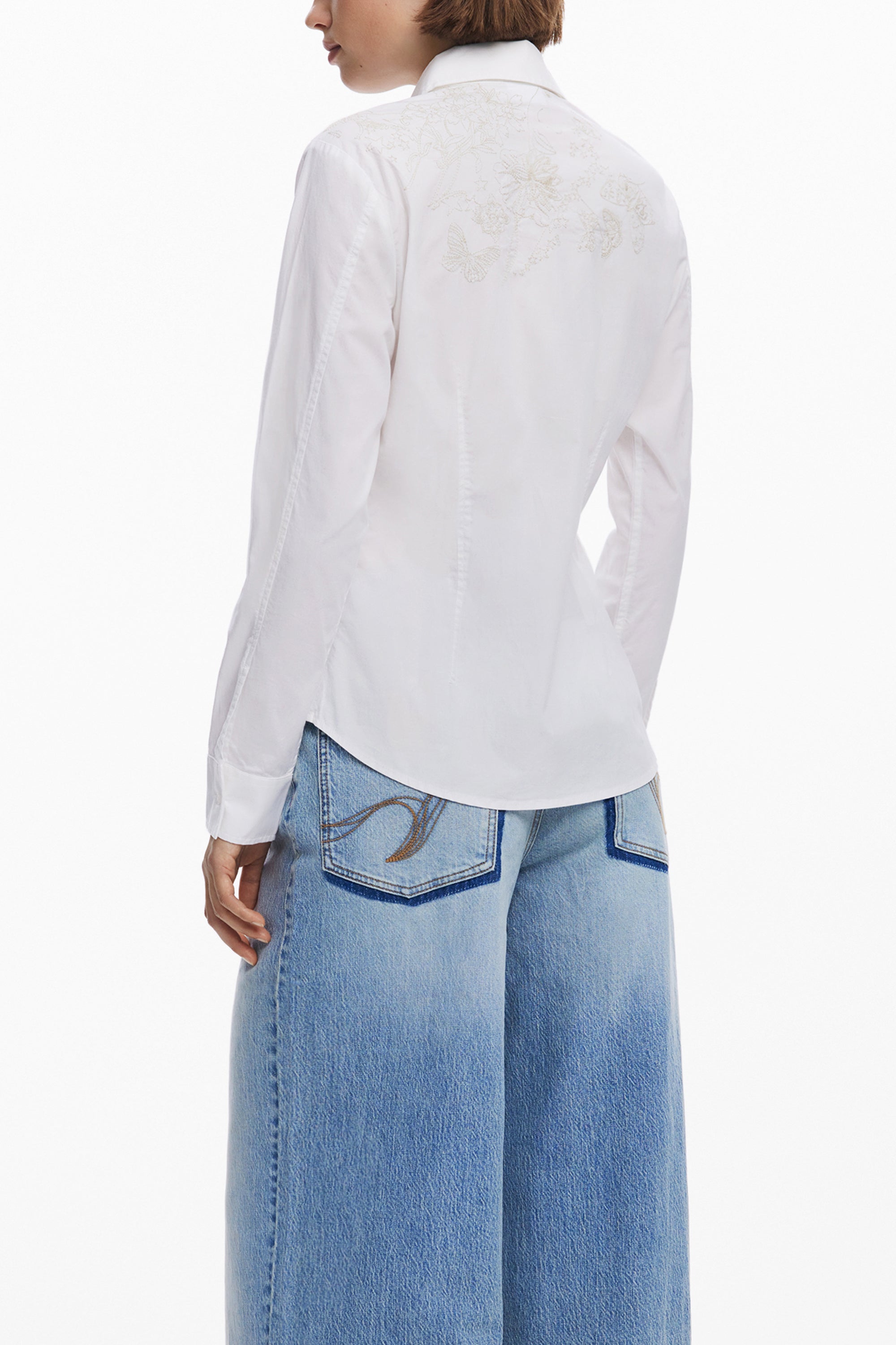 DESIGUAL Shirts Bianco - 25WWCW13