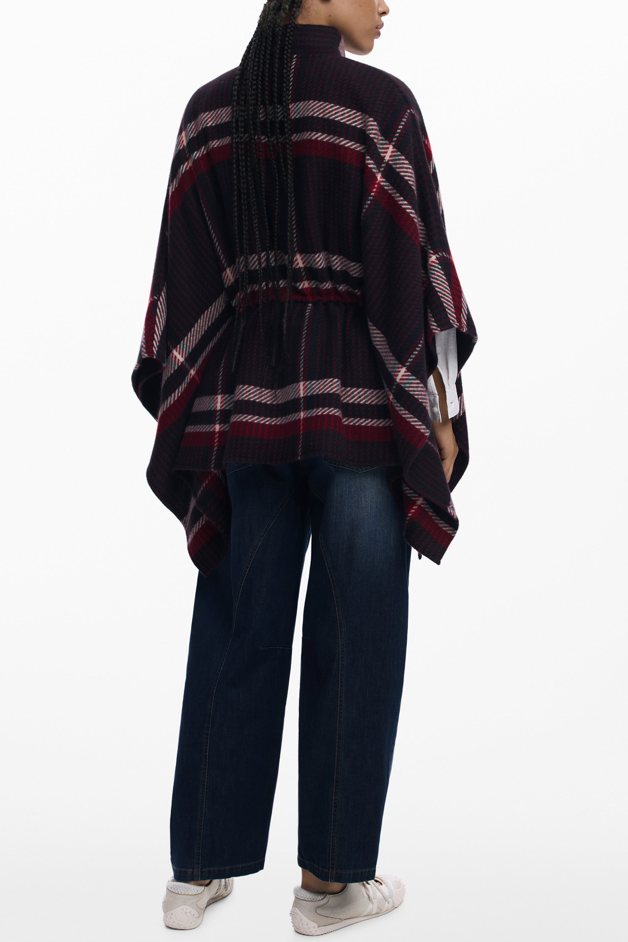DESIGUAL Poncho Nero - 25WAIA11