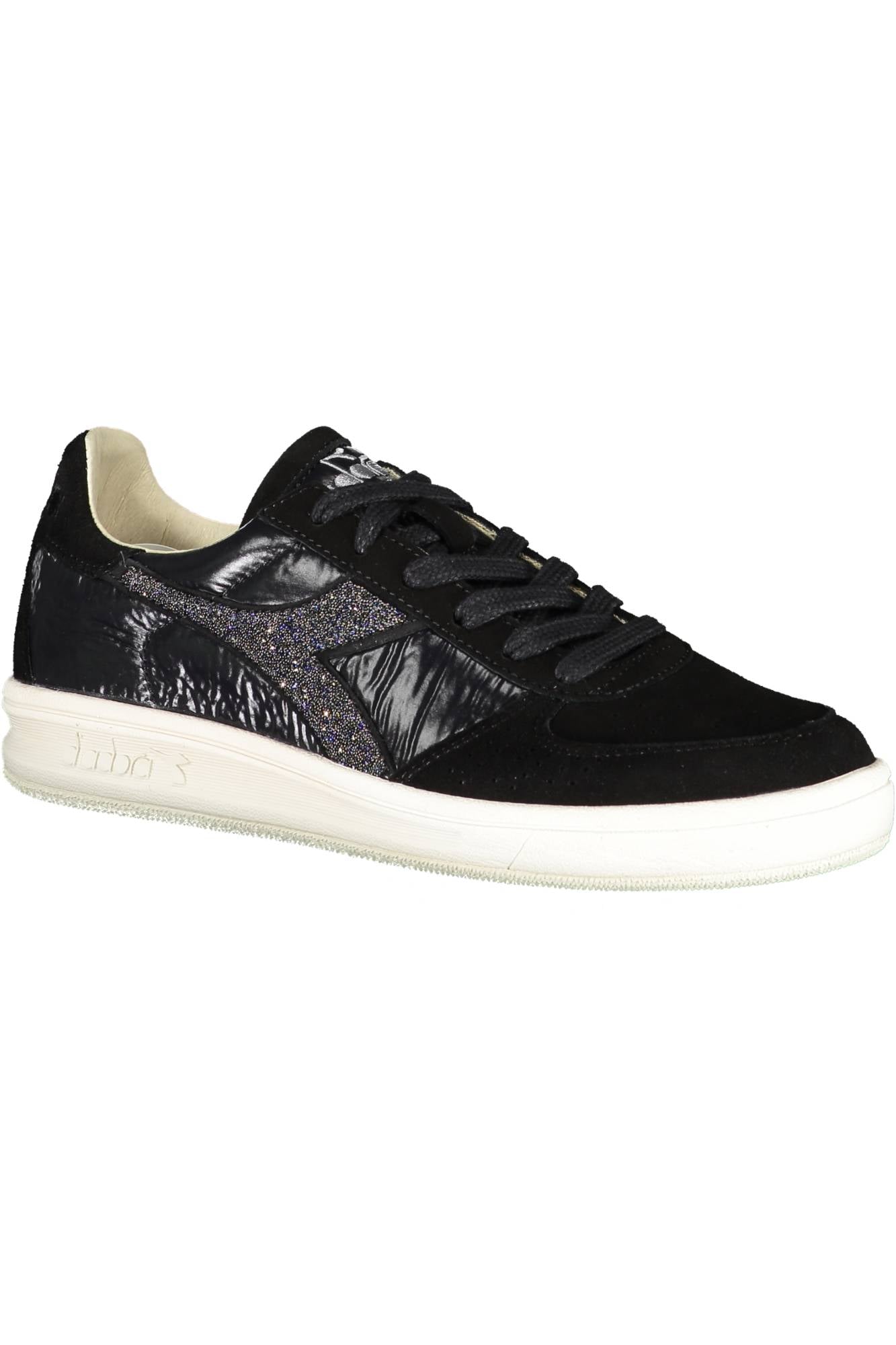 Women's sport shoes black