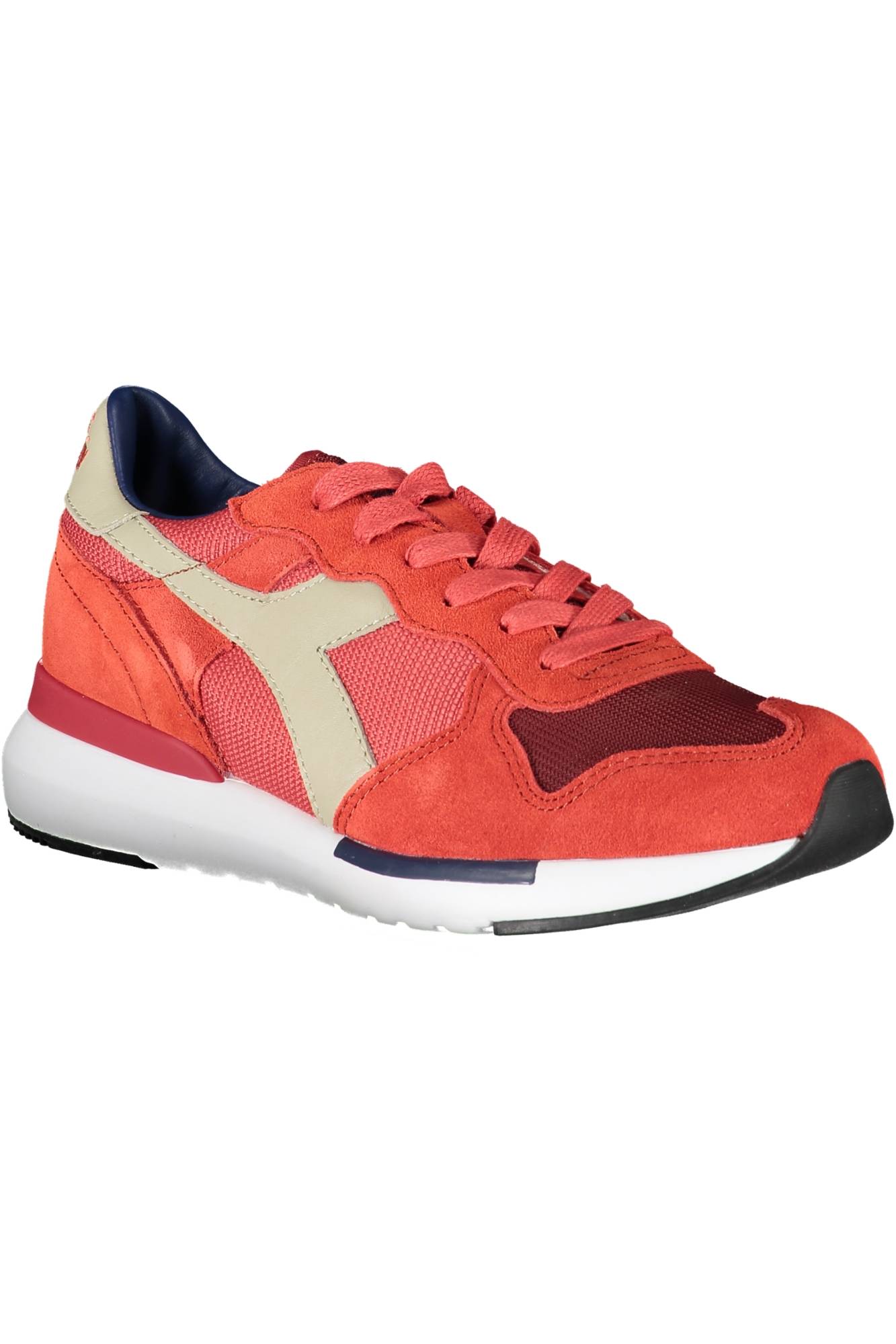 Sports shoes woman red