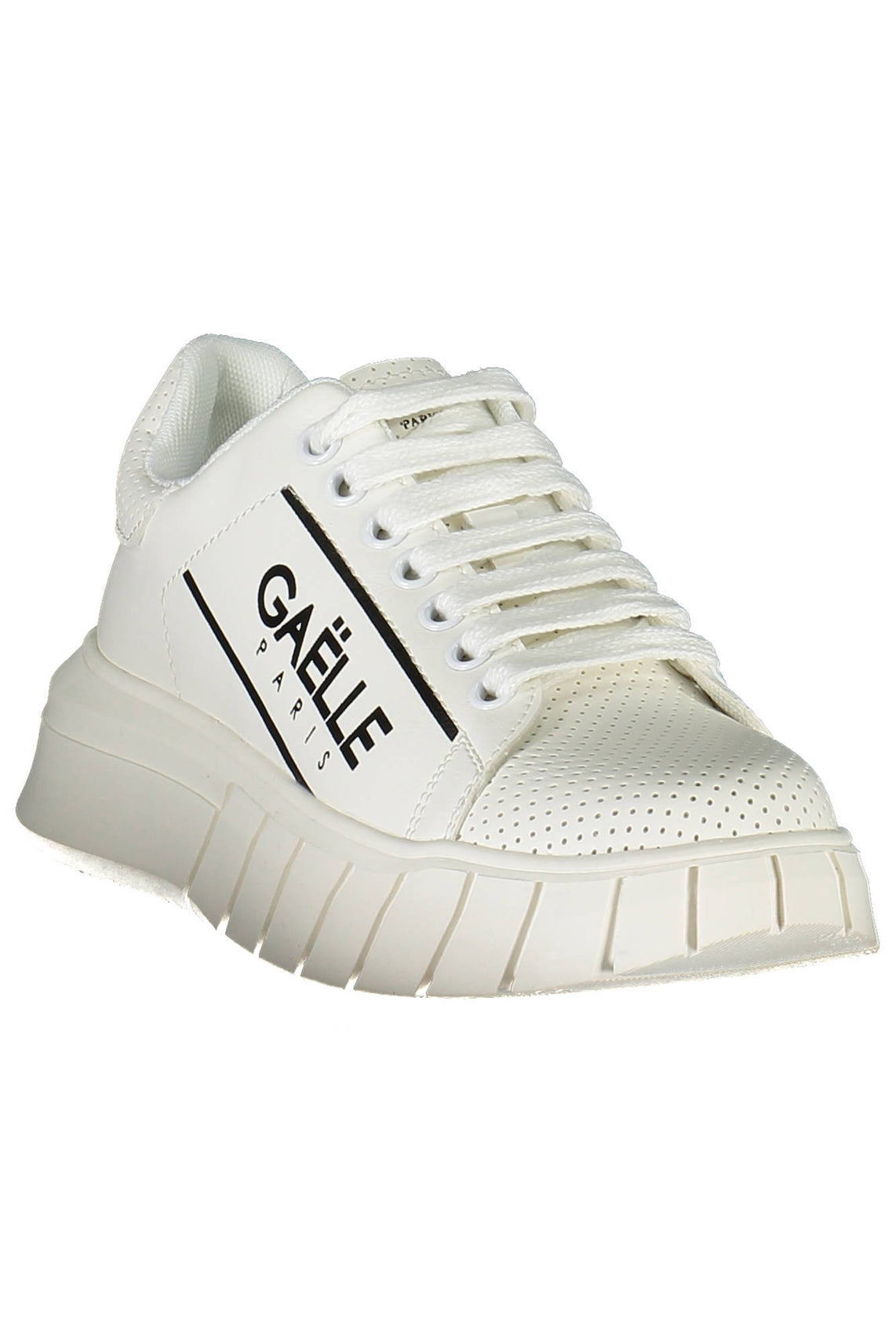 White women's sport shoes
