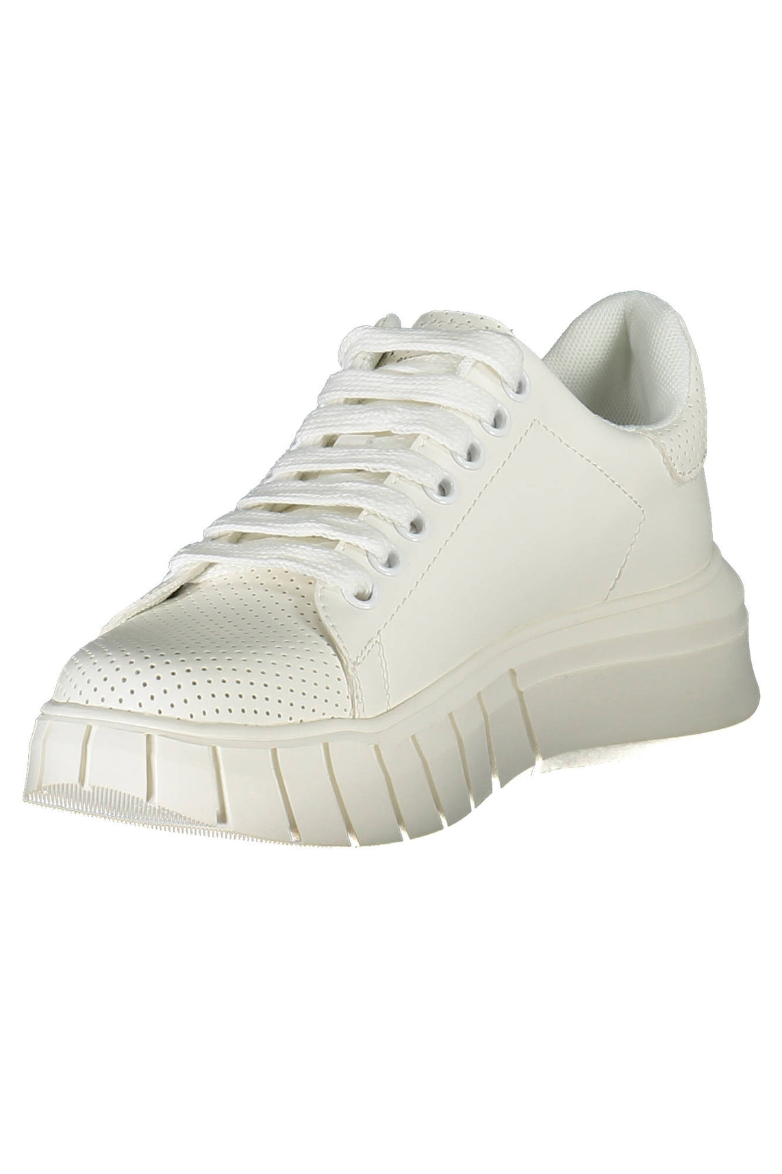 White women's sport shoes