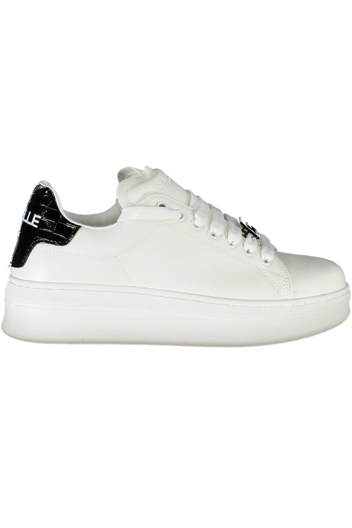 GAELLE PARIS Sneakers White - GBCDP2951