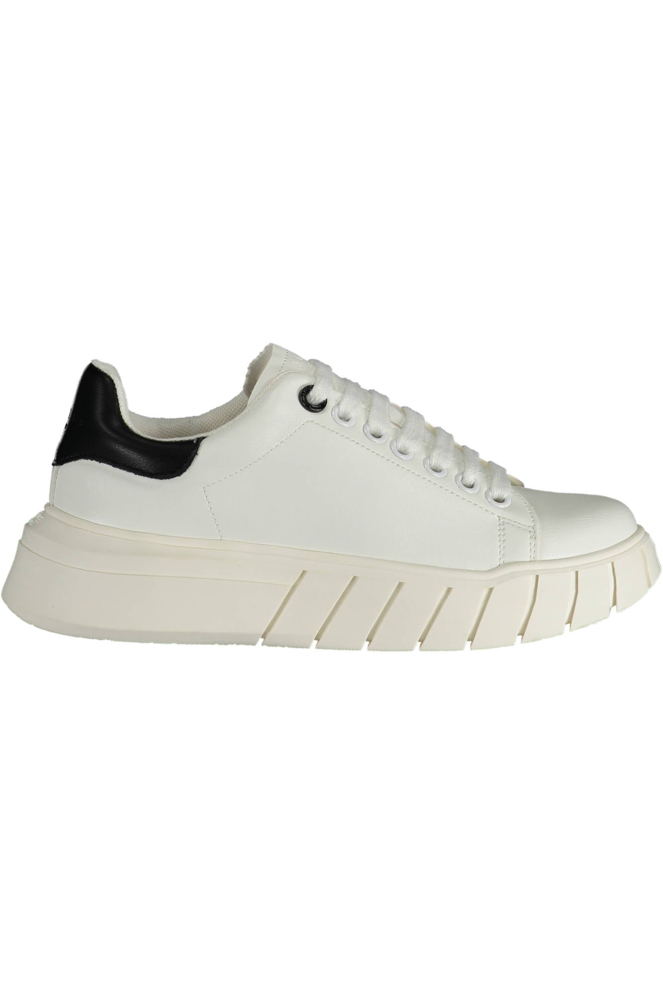 GAELLE PARIS Sneakers White - GBCDP2764