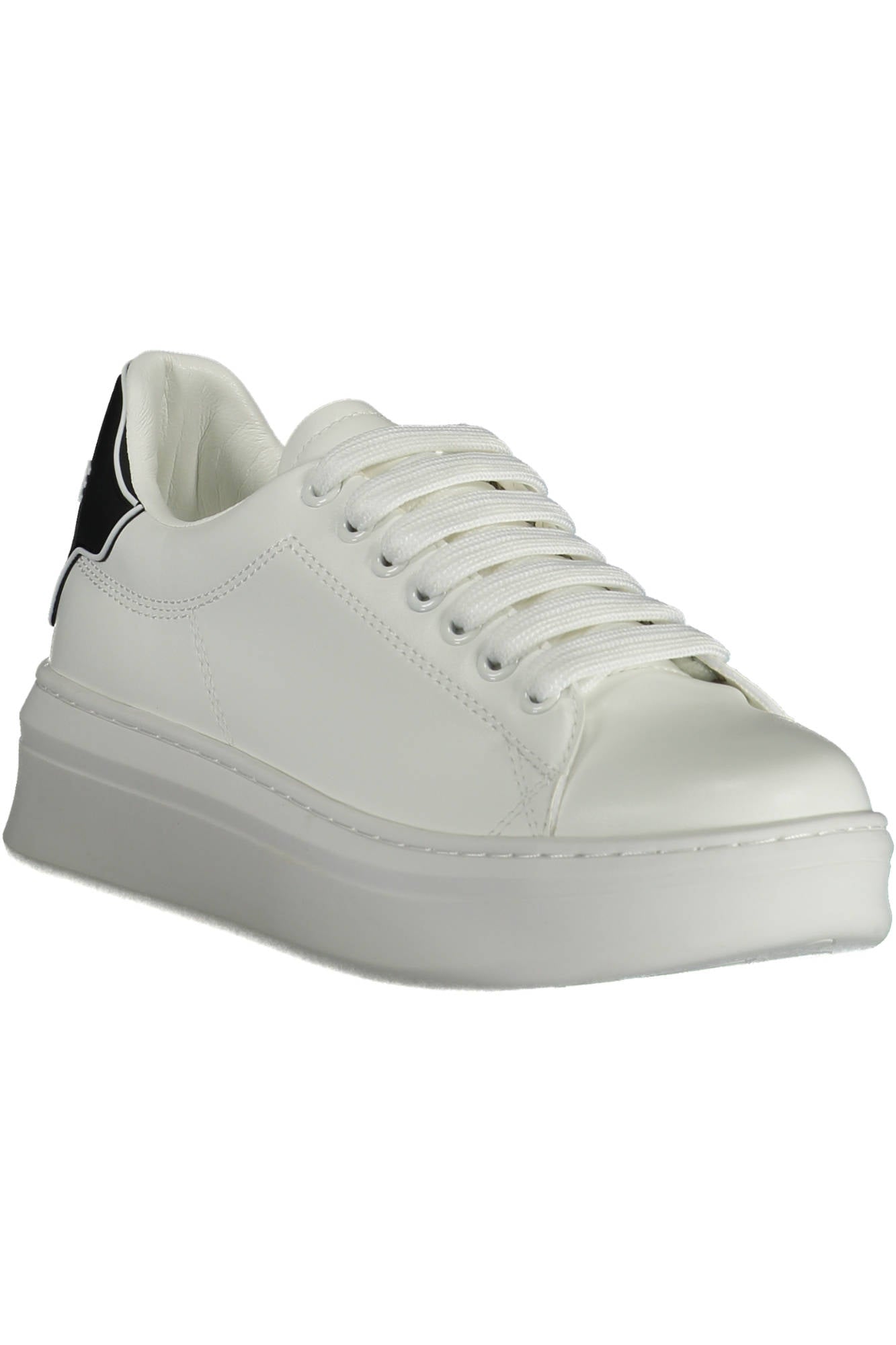 GAELLE PARIS Sneakers White - GBCDP2755