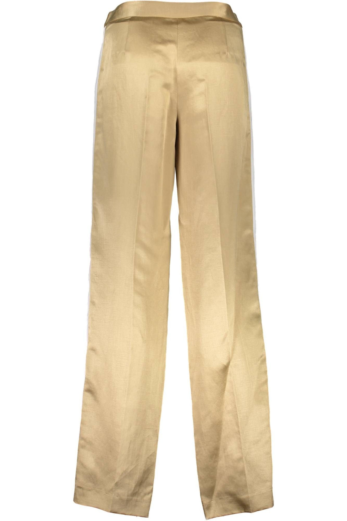 Woman gold trousers