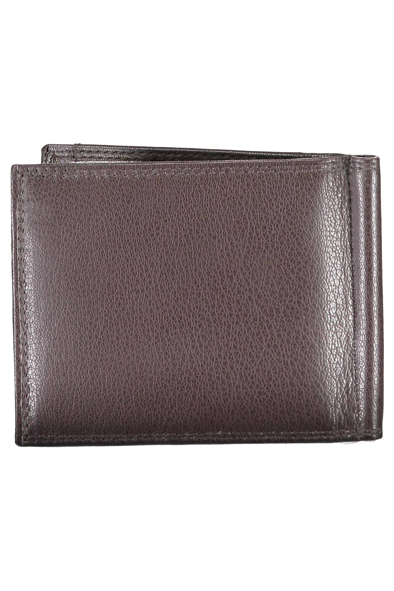Brown men's wallet