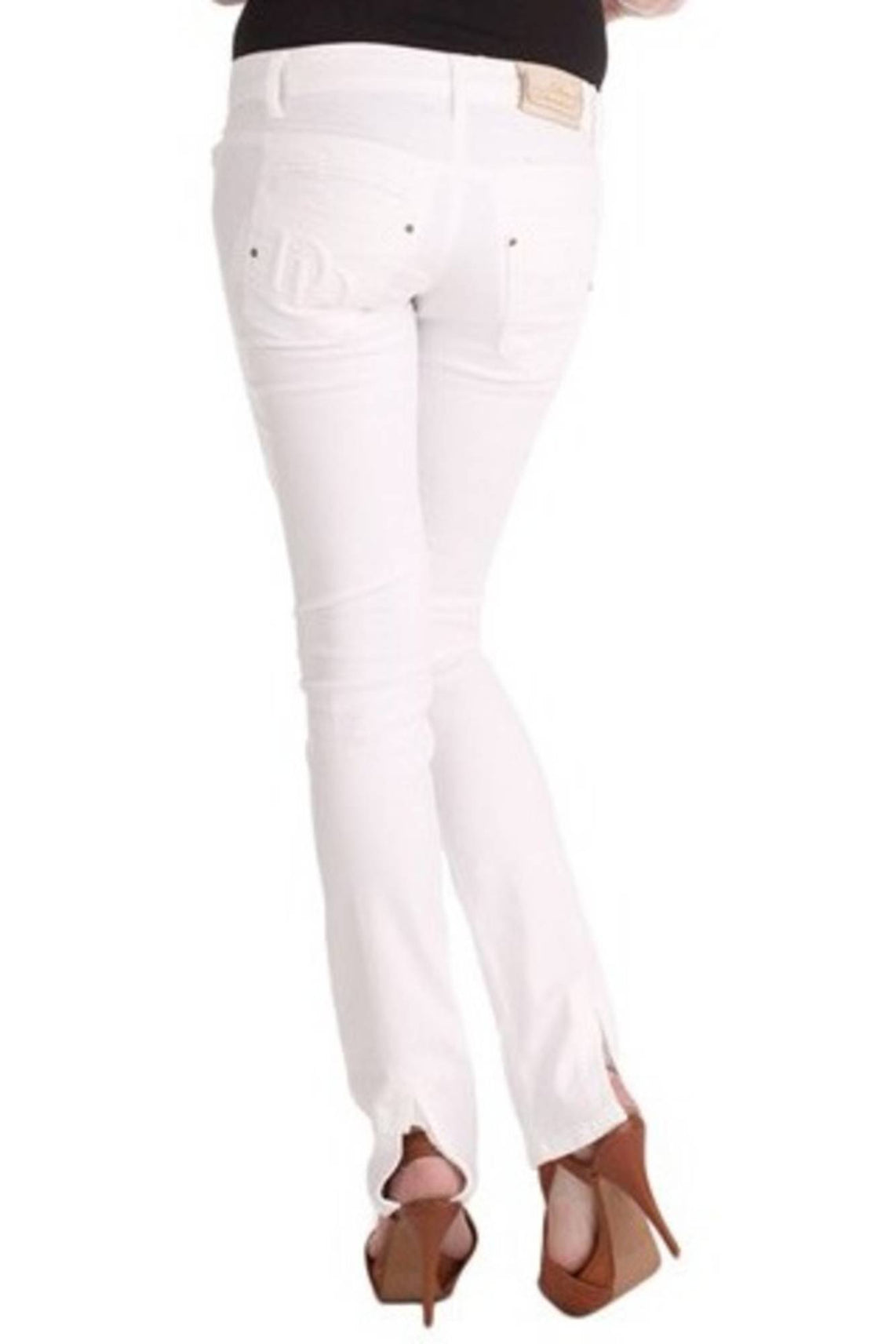 White woman trousers