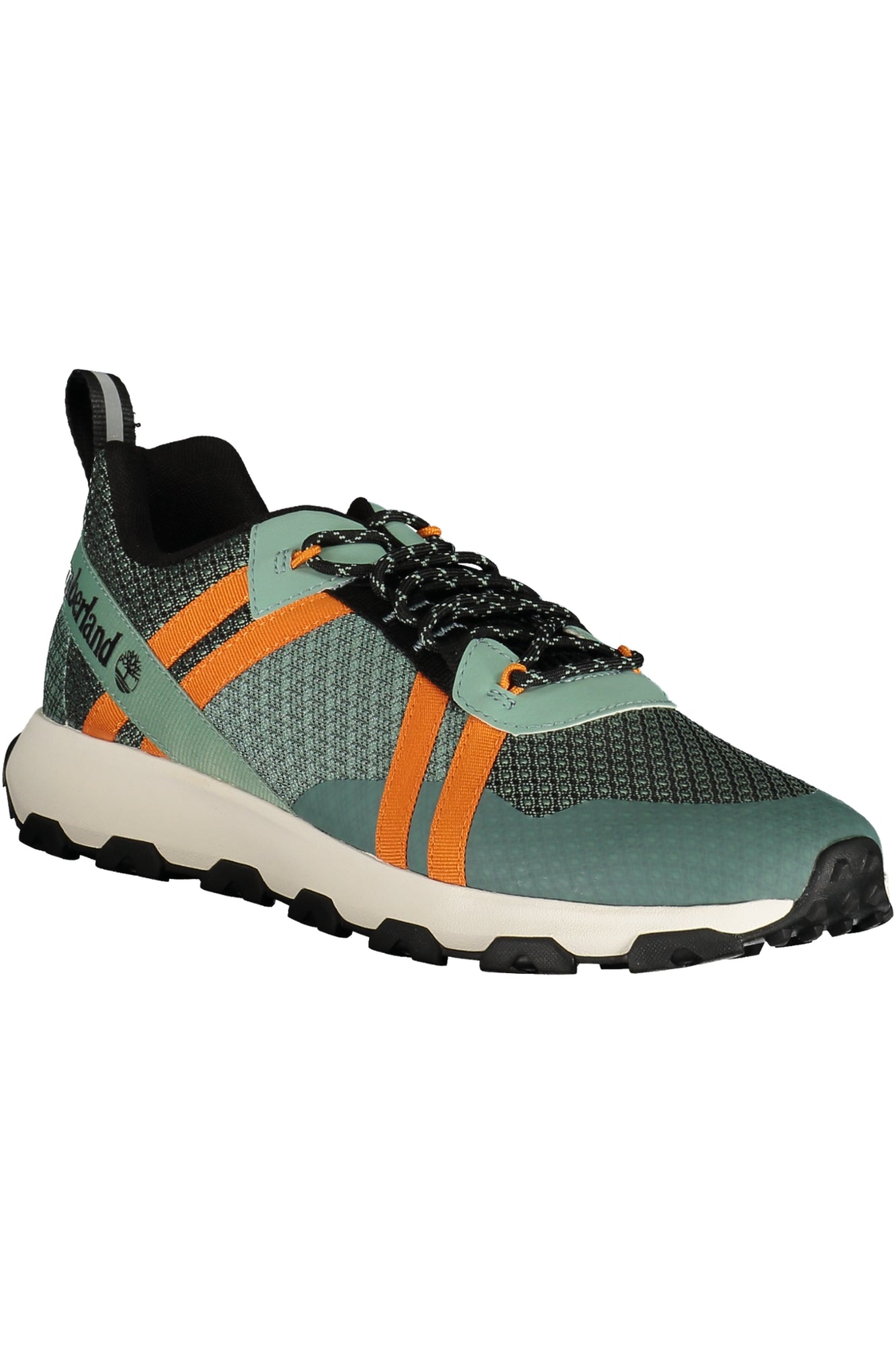 Sports shoes men green