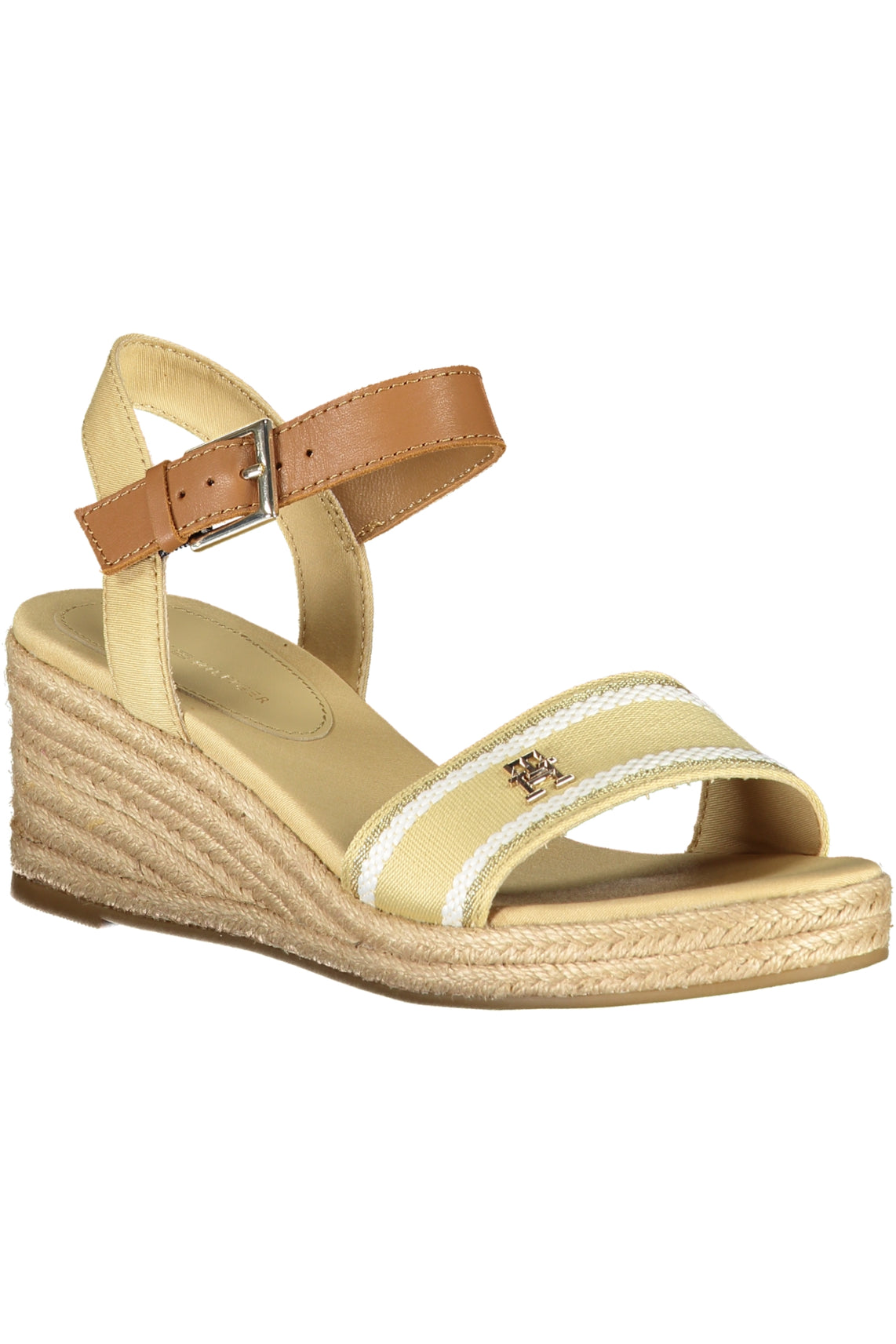 Beige women's sandal shoe