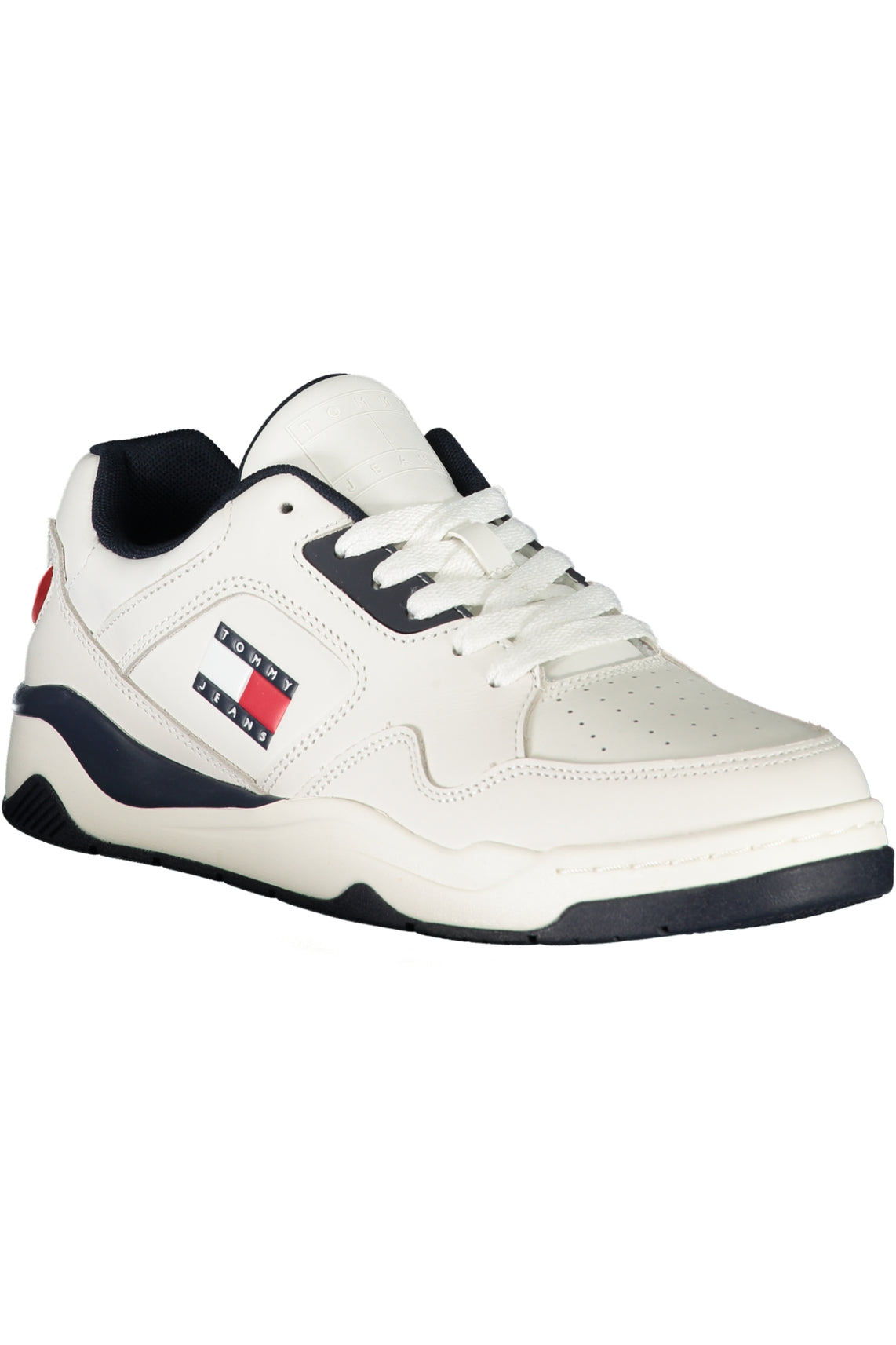 Men's white sports shoes