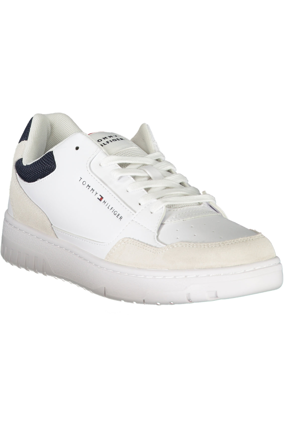 Men's white sports shoes