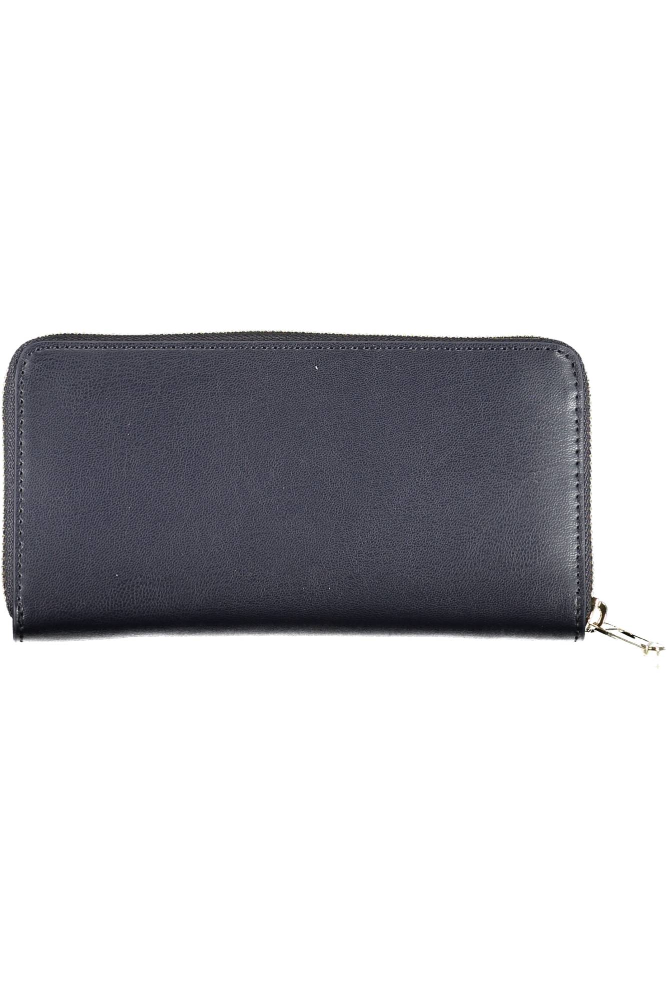 Women's blue wallet