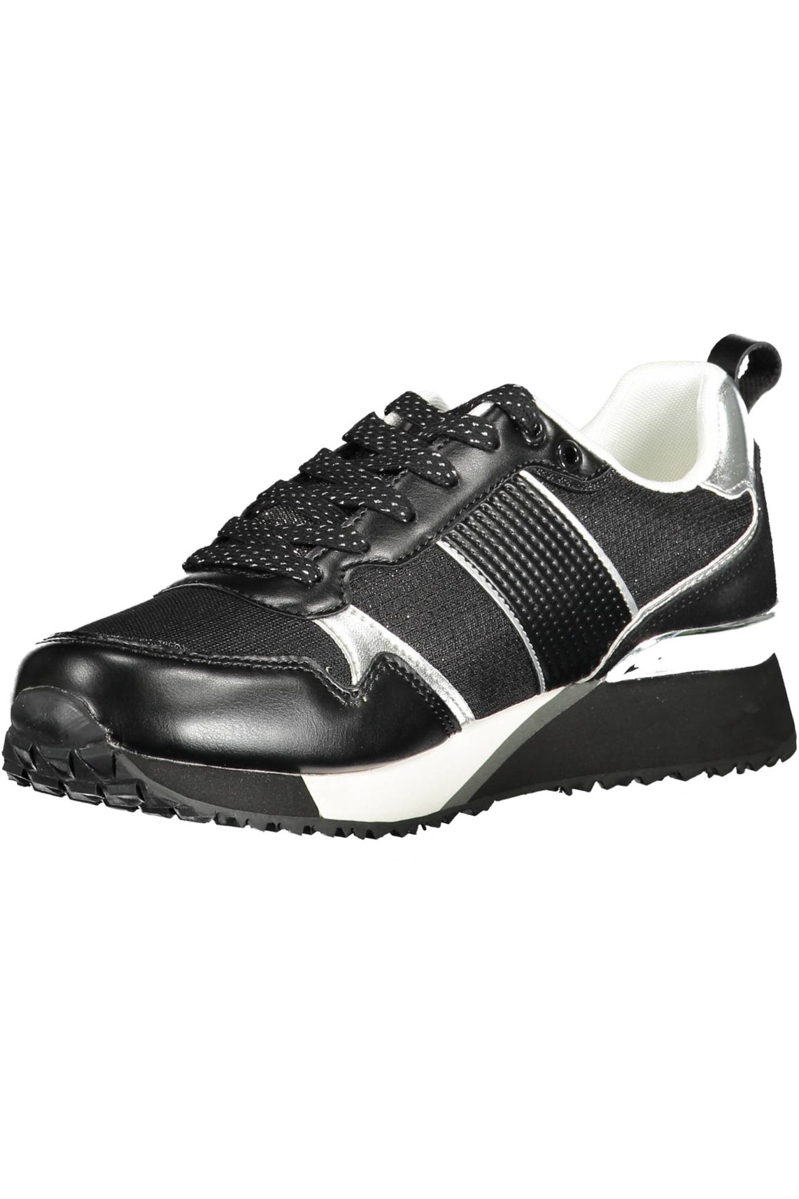 White women's sports shoes